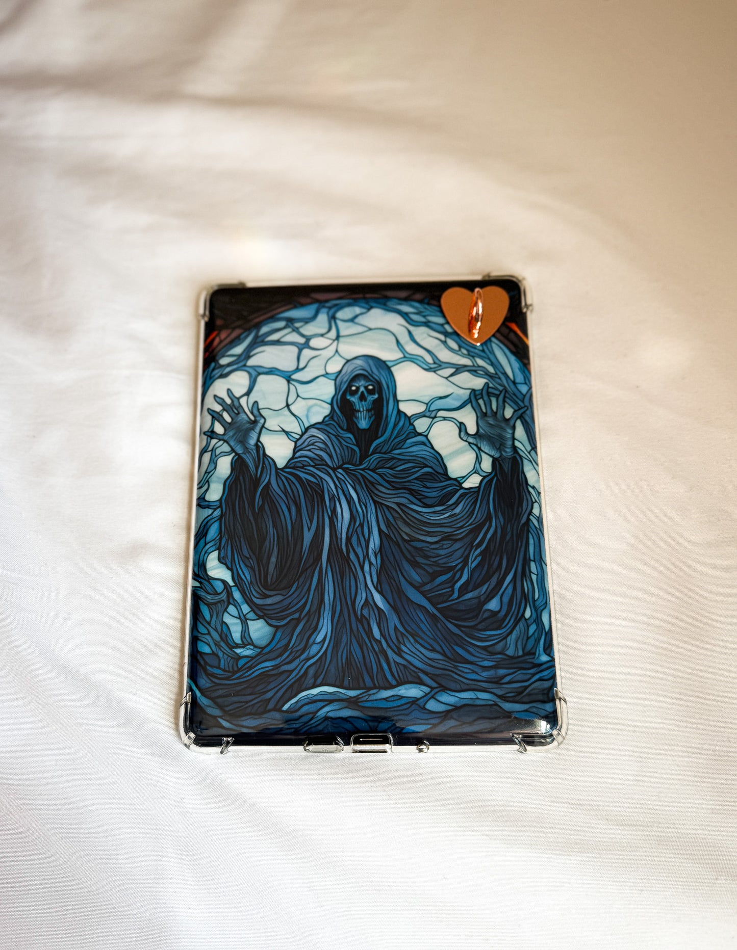 Halloween Kindle Case Insert: Horror Themed Kindle Decoration
