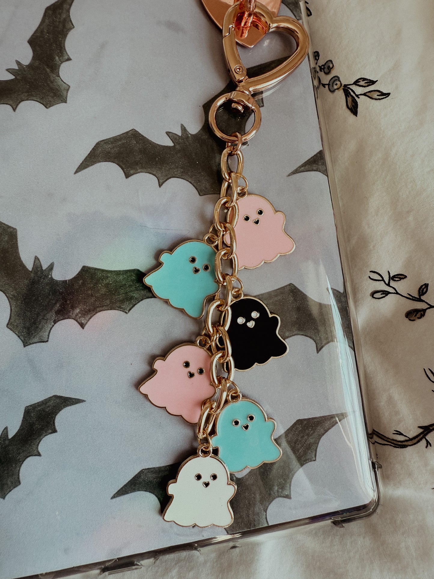 Halloween Ghost Kindle Chain