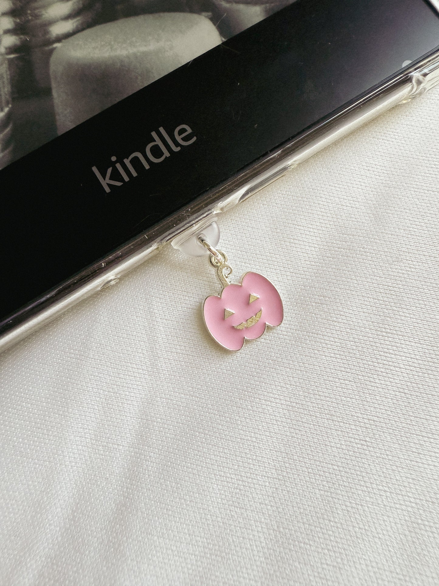 Halloween Kindle Charm Kindle Dust Plug Charm Kindle Accessories USB-C Dust Plug Charm Ipad Charm Bookish Gift Bookish Merch Dust Plug Book lover Gift