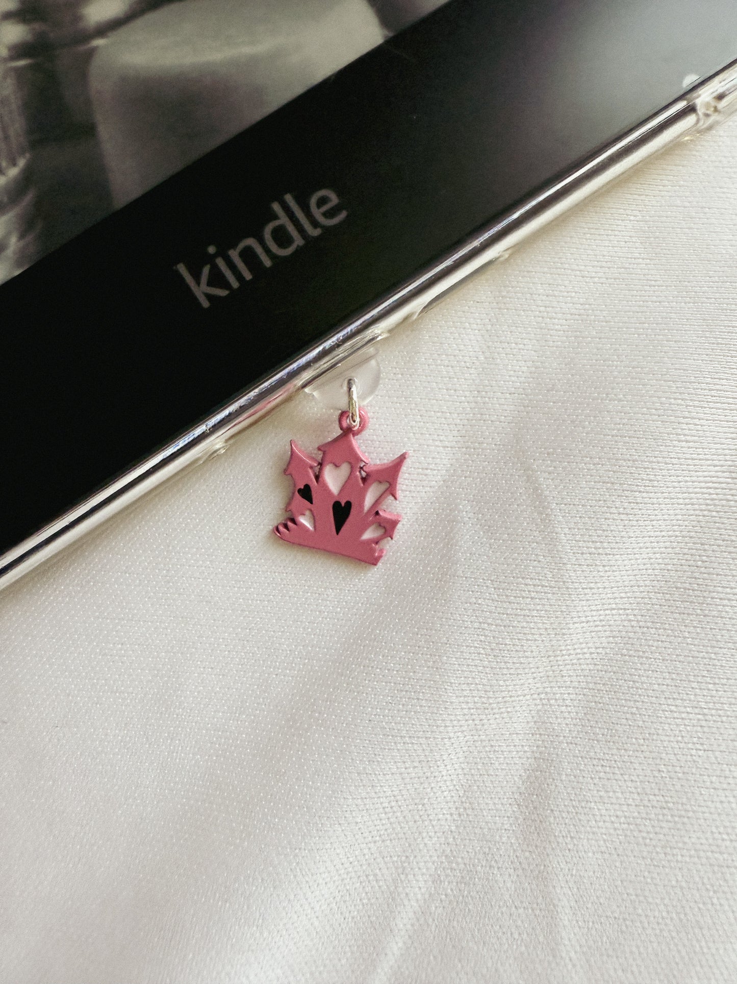 Halloween Kindle Charm Kindle Dust Plug Charm Kindle Accessories USB-C Dust Plug Charm Ipad Charm Bookish Gift Bookish Merch Dust Plug Book lover Gift