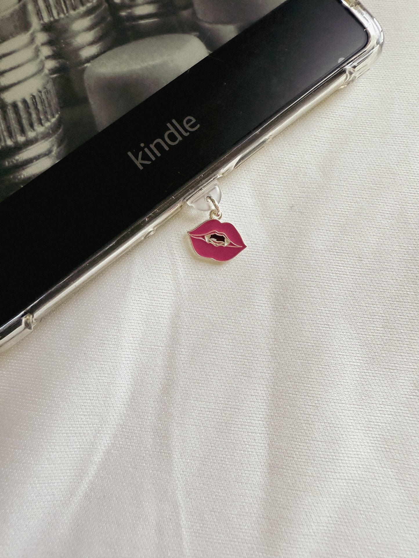 Halloween Kindle Charm Kindle Dust Plug Charm Kindle Accessories USB-C Dust Plug Charm Ipad Charm Bookish Gift Bookish Merch Dust Plug Book lover Gift