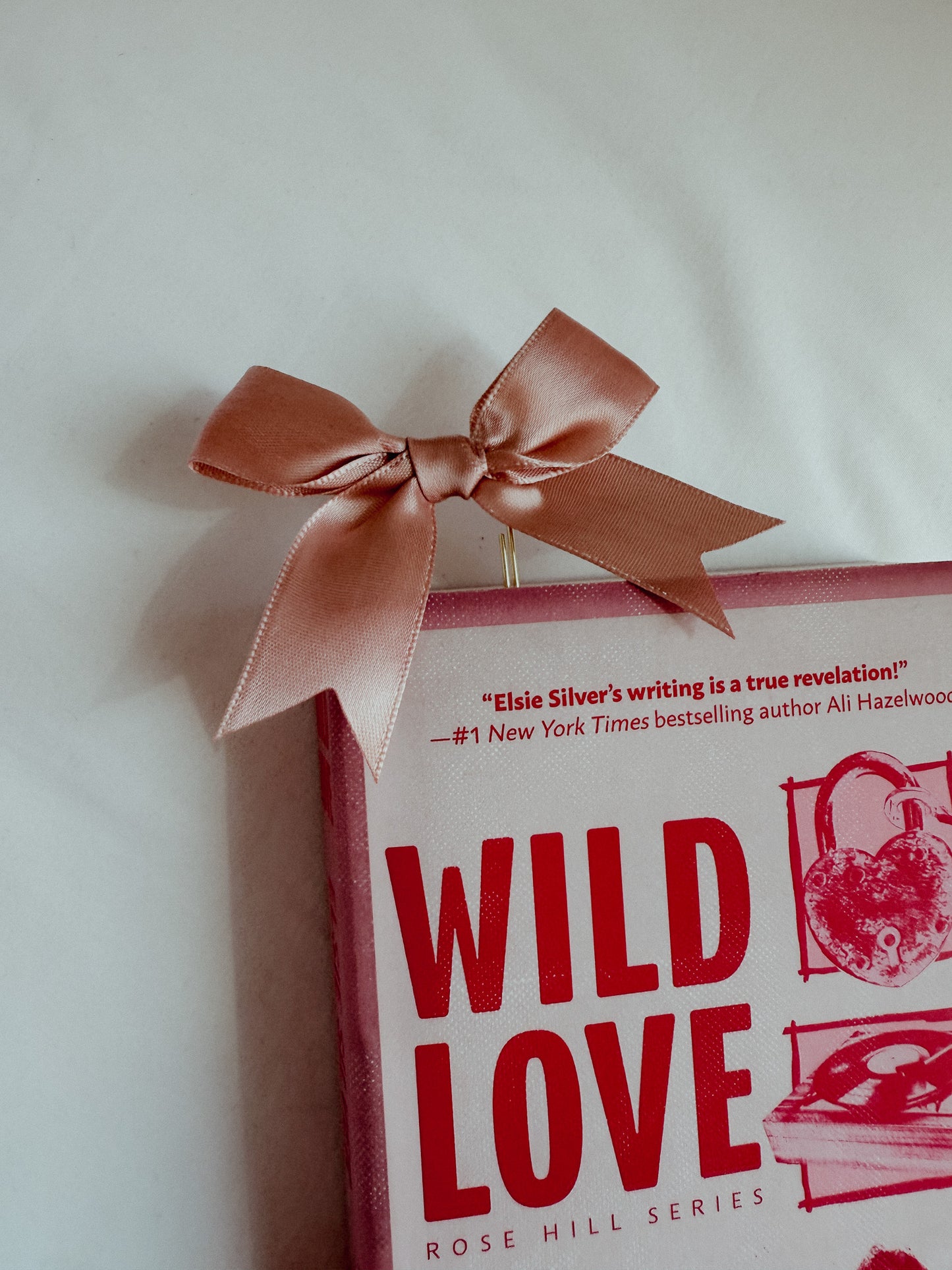 Bow Paperclip Bookmark