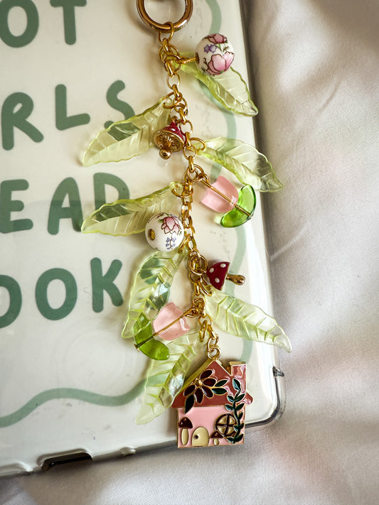 Cottagecore Themed Kindle Chain