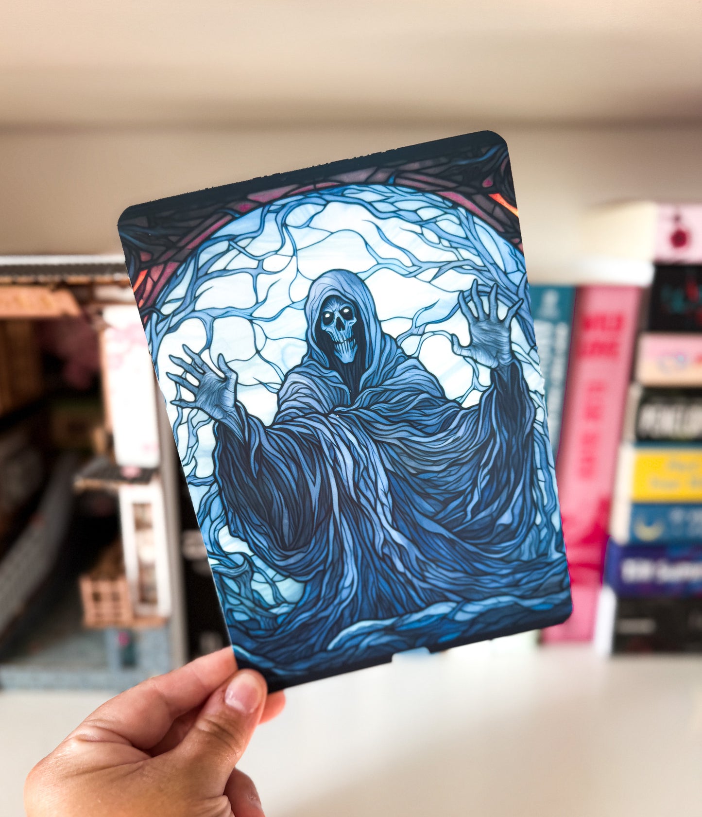Halloween Kindle Case Insert: Horror Themed Kindle Decoration