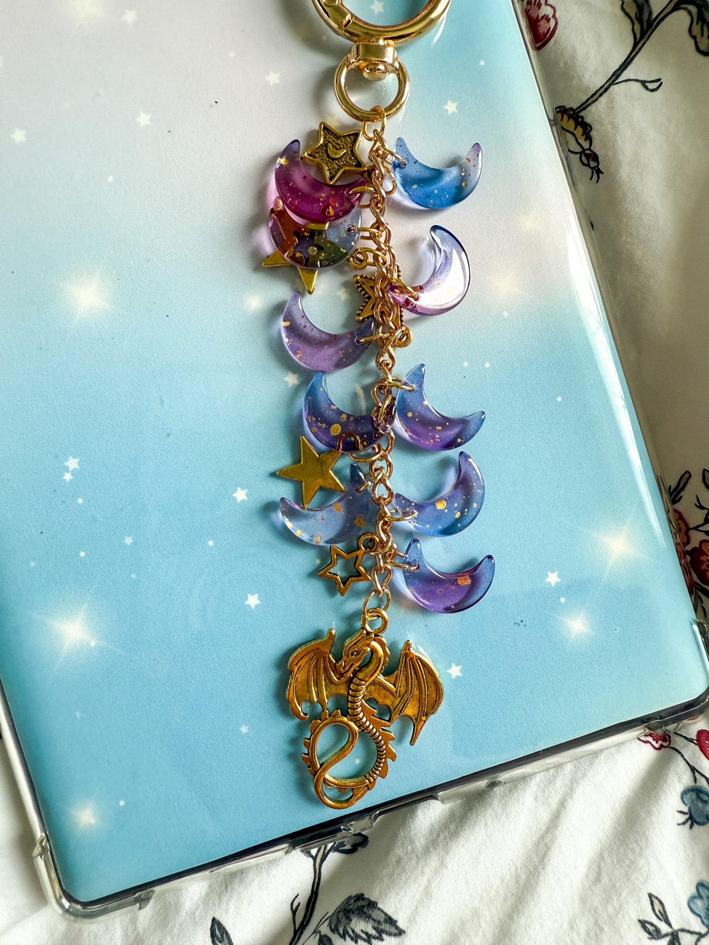 Dragon/Fantasy Themed Kindle Chain