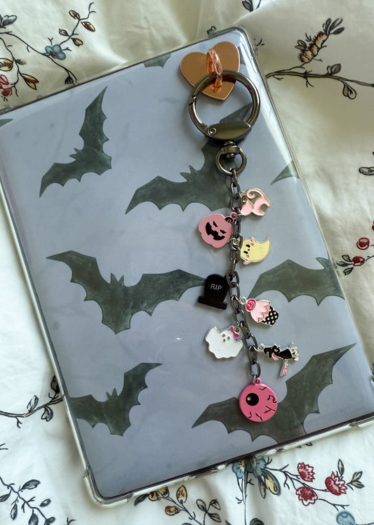 Halloween Themed Kindle Chain (Pink Eye)