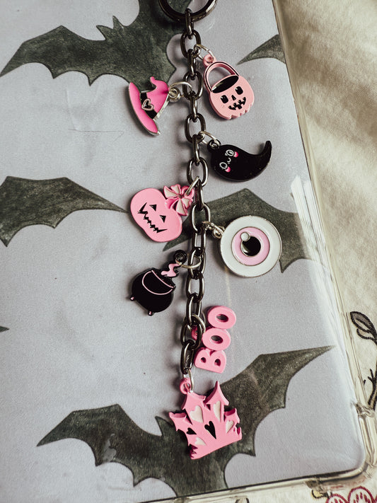 Halloween Themed Kindle Chain