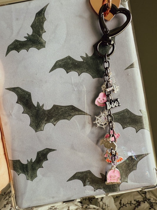 Halloween Themed Kindle Chain