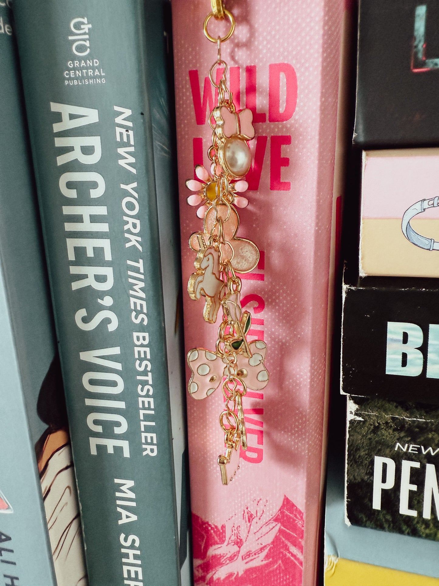 Butterfly/Floral Themed Kindle Chain/Bookmark
