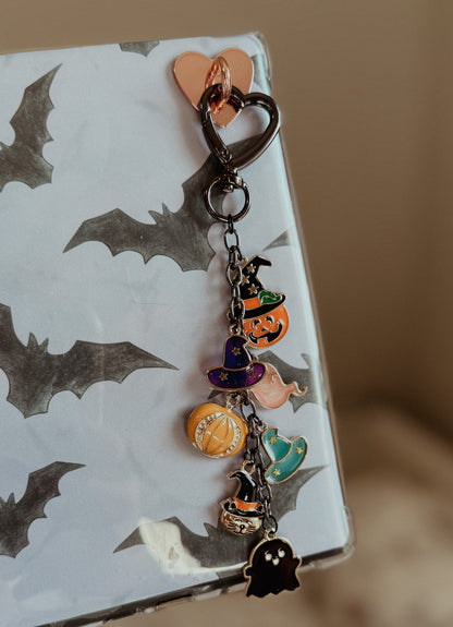 Halloween Themed Kindle Chain