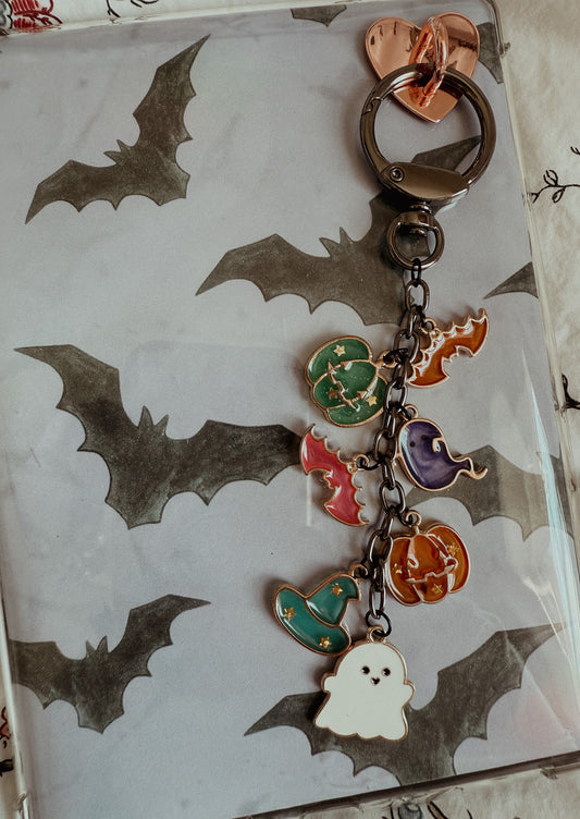 Halloween Themed Kindle Chain