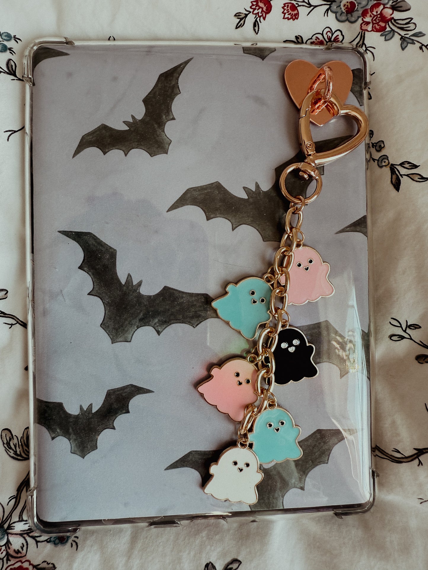 Halloween Ghost Kindle Chain