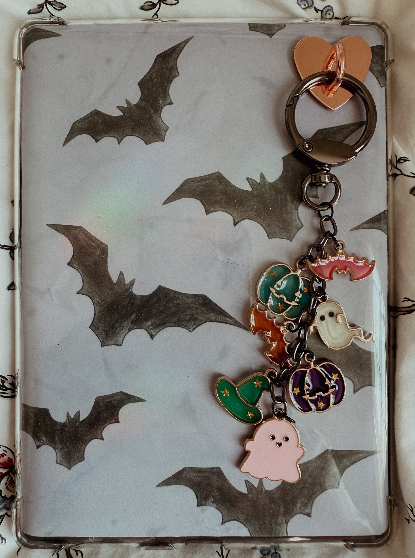 Halloween Ghost Kindle Chain