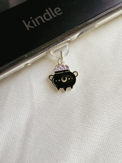 Halloween Kindle Charm Kindle Dust Plug Charm Kindle Accessories USB-C Dust Plug Charm Ipad Charm Bookish Gift Bookish Merch Dust Plug Book lover Gift