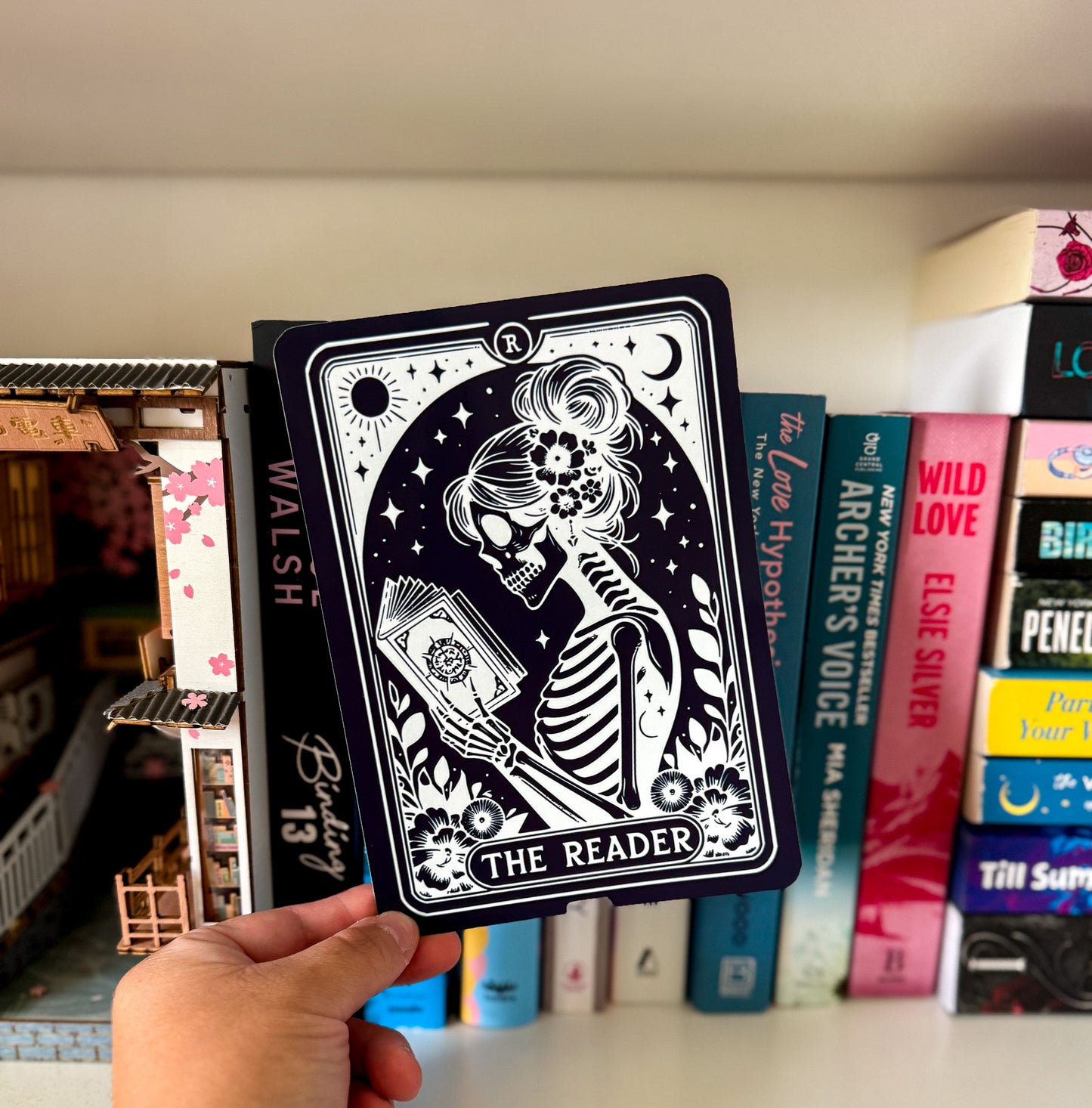 The Reader Tarot Kindle Case Insert