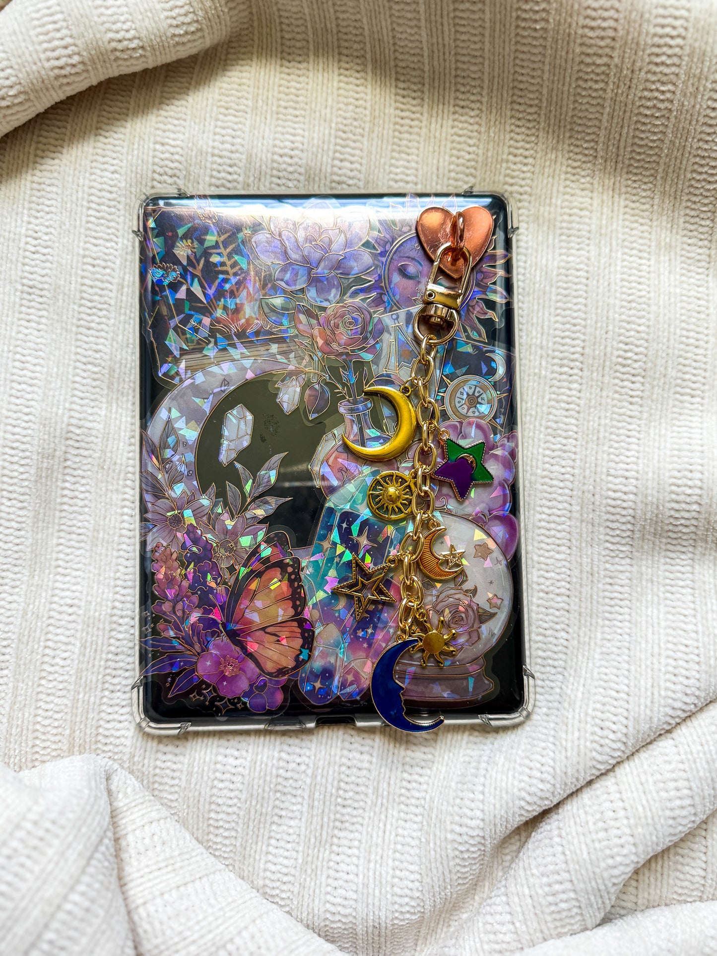 Celestial Themed Kindle Chain