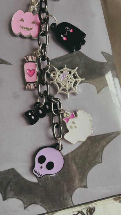 Halloween Themed Kindle Chain